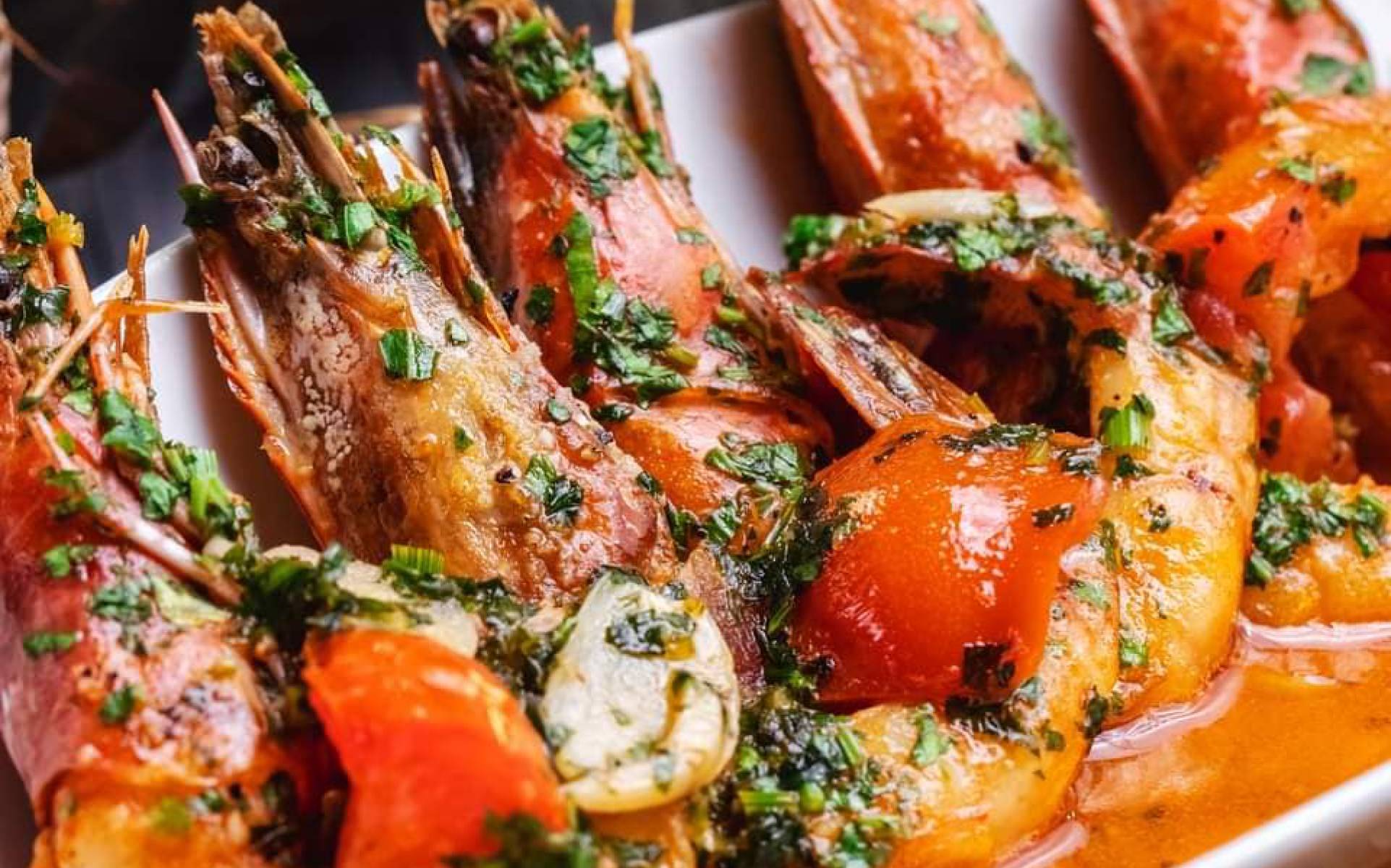 Khám Phá Hải Sản Tươi Sống Tại Tintin Seafood Restaurant - Điểm Đến Không Thể Bỏ Qua Ở Đà Nẵng